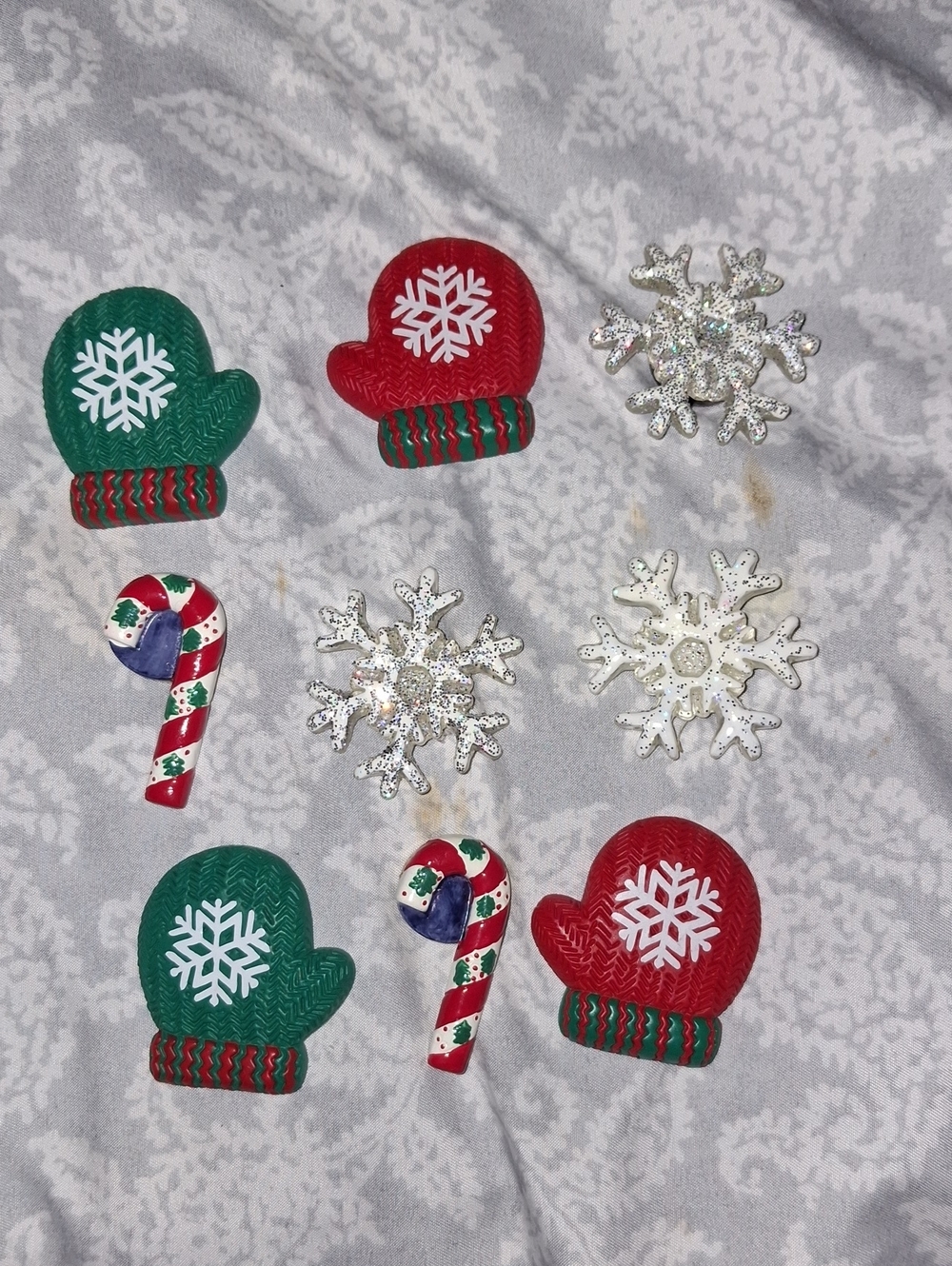 Holiday Vintage Button Covers Accessories Set - Red & Green Winter Charms